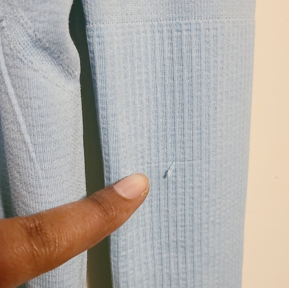 Lululemon | Women's Sky Blue Run Swiftly Half Zip-Up Pullover (Size Small) - Picture 10 of 12